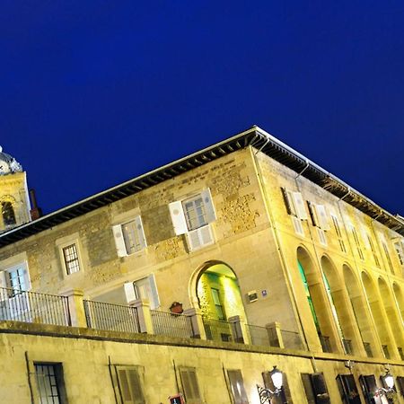 La Casa De Los Arquillos Витория Экстерьер фото
